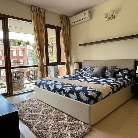 Luho Grande Bed and Breakfast Bangalore Buitenkant foto
