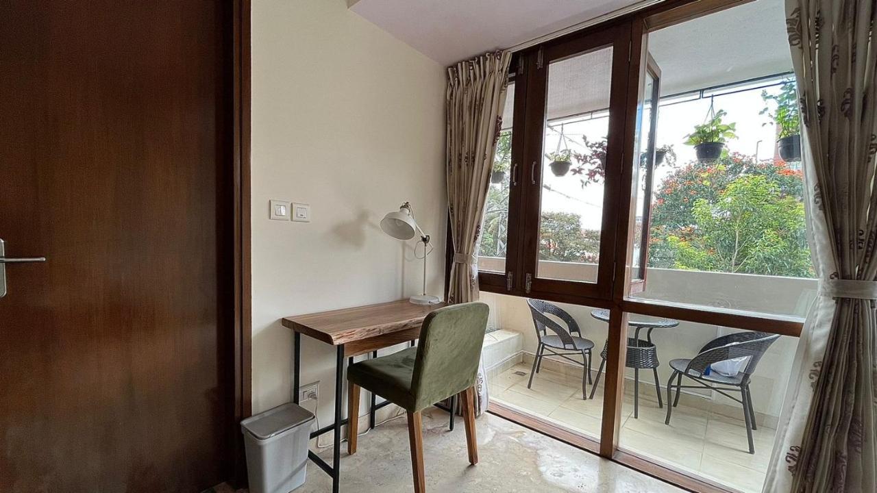 Luho Grande Bed and Breakfast Bangalore Buitenkant foto