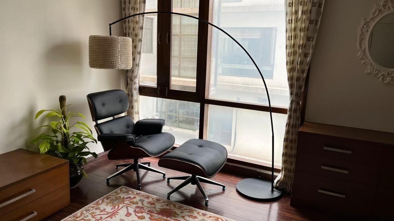 Luho Grande Bed and Breakfast Bangalore Buitenkant foto