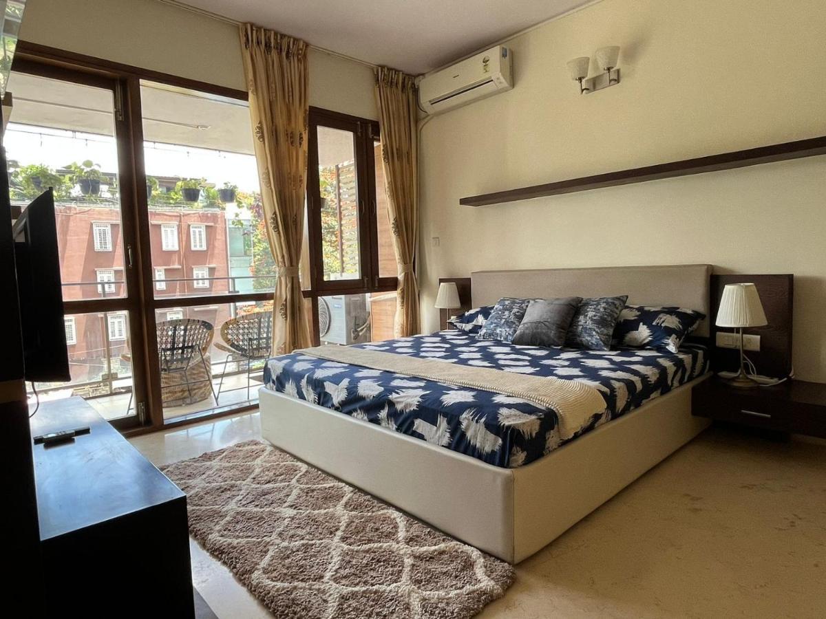 Luho Grande Bed and Breakfast Bangalore Buitenkant foto