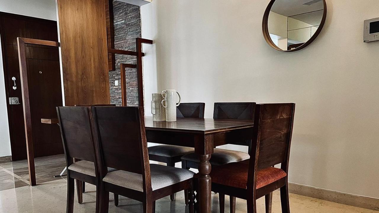 Luho Grande Bed and Breakfast Bangalore Buitenkant foto