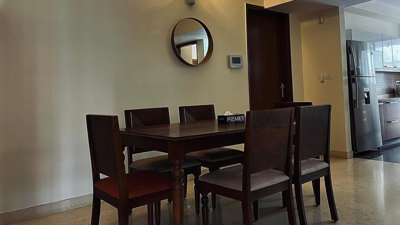 Luho Grande Bed and Breakfast Bangalore Buitenkant foto
